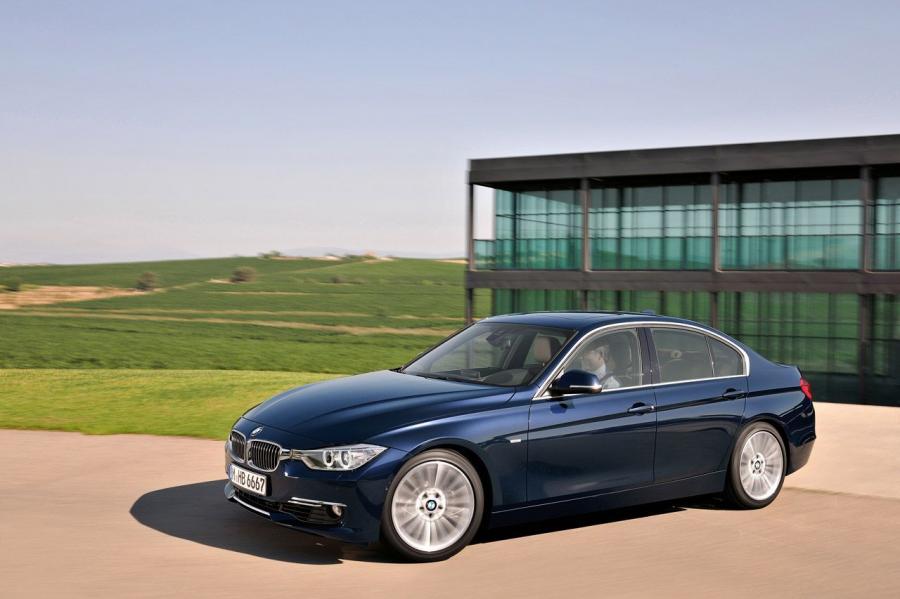  BMW 3-Series 2012 года  (фото 115 из 191)
